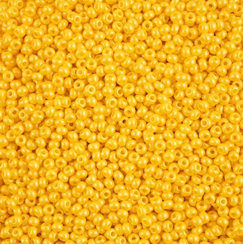 8/0 Preciosa Seed Beads Permalux Dyed Chalk Dark Yellow