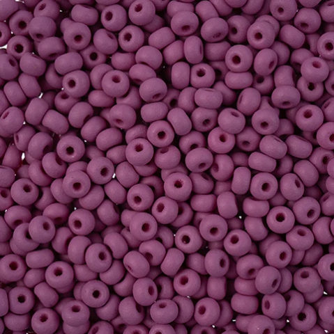8/0 Preciosa Seed Beads Permalux Dyed Chalk Purple Matt