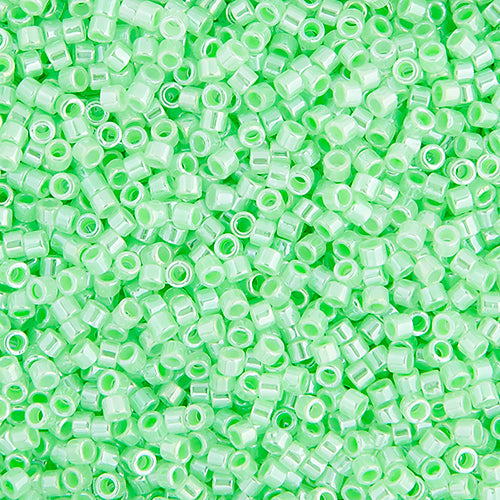 Frasco de 5,2 g teñido con revestimiento de color verde cristal claro Delica 11/0 RD n.º 0237