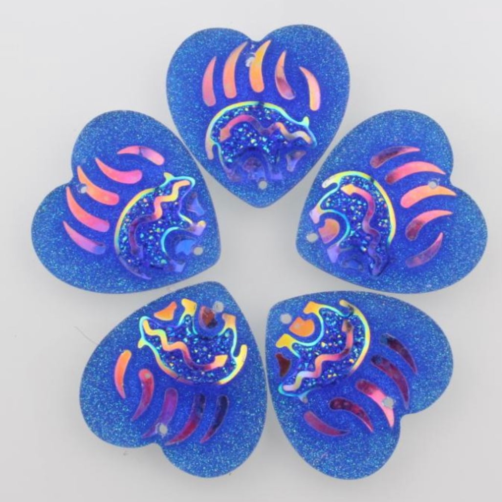 25mm Bear in Paw Heart, Resin, Sew On - See Color Options