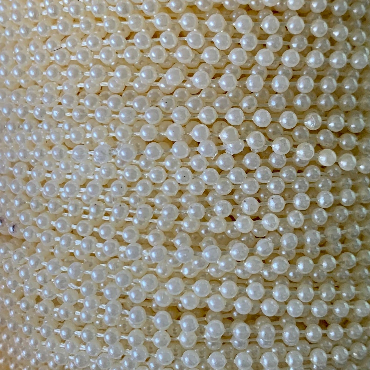 1 Yard 2.5mm Pearls Fused Ivory Strung