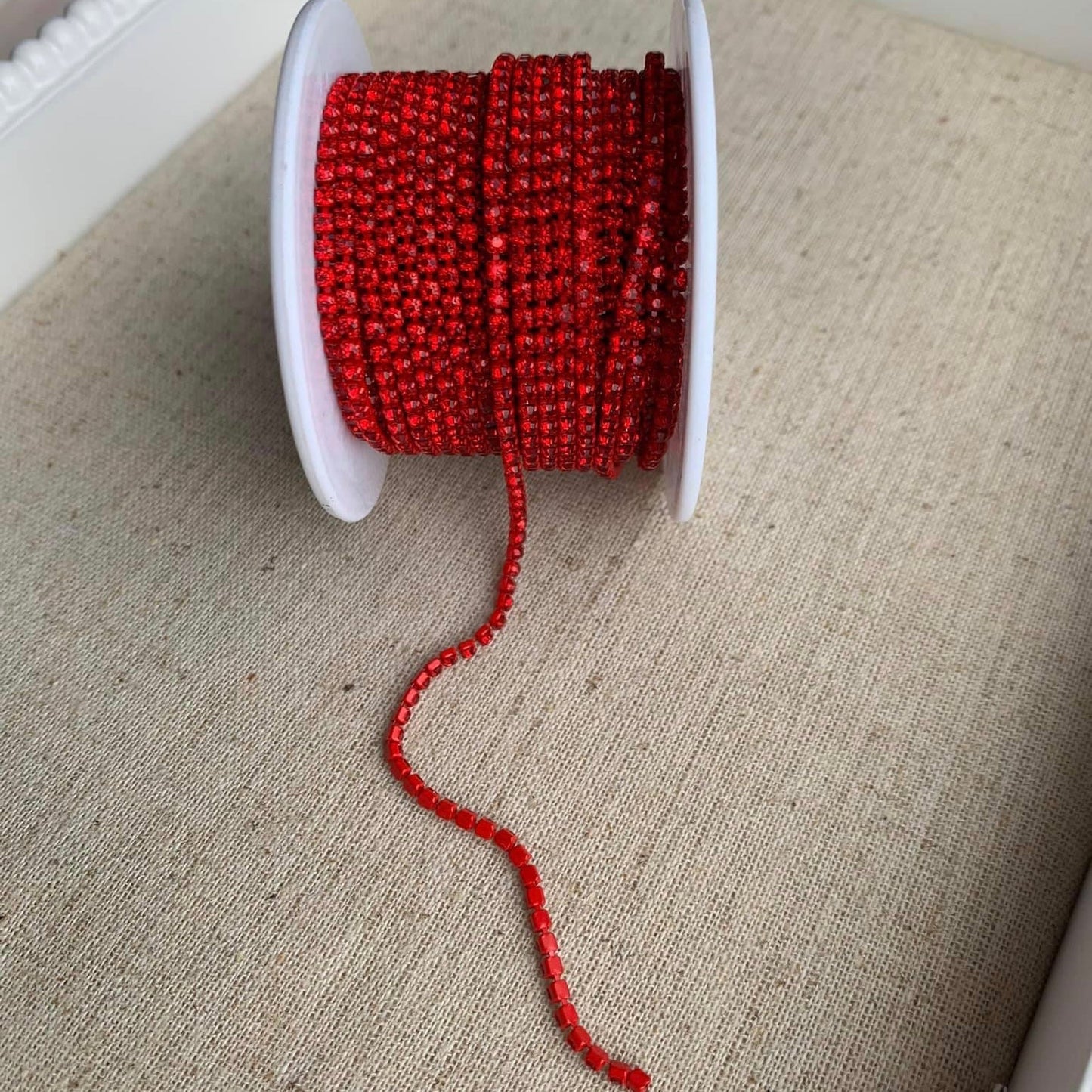 1 Yard SS6 Colorful Base, Metal Rhinestone Chain Banding - See Color Options