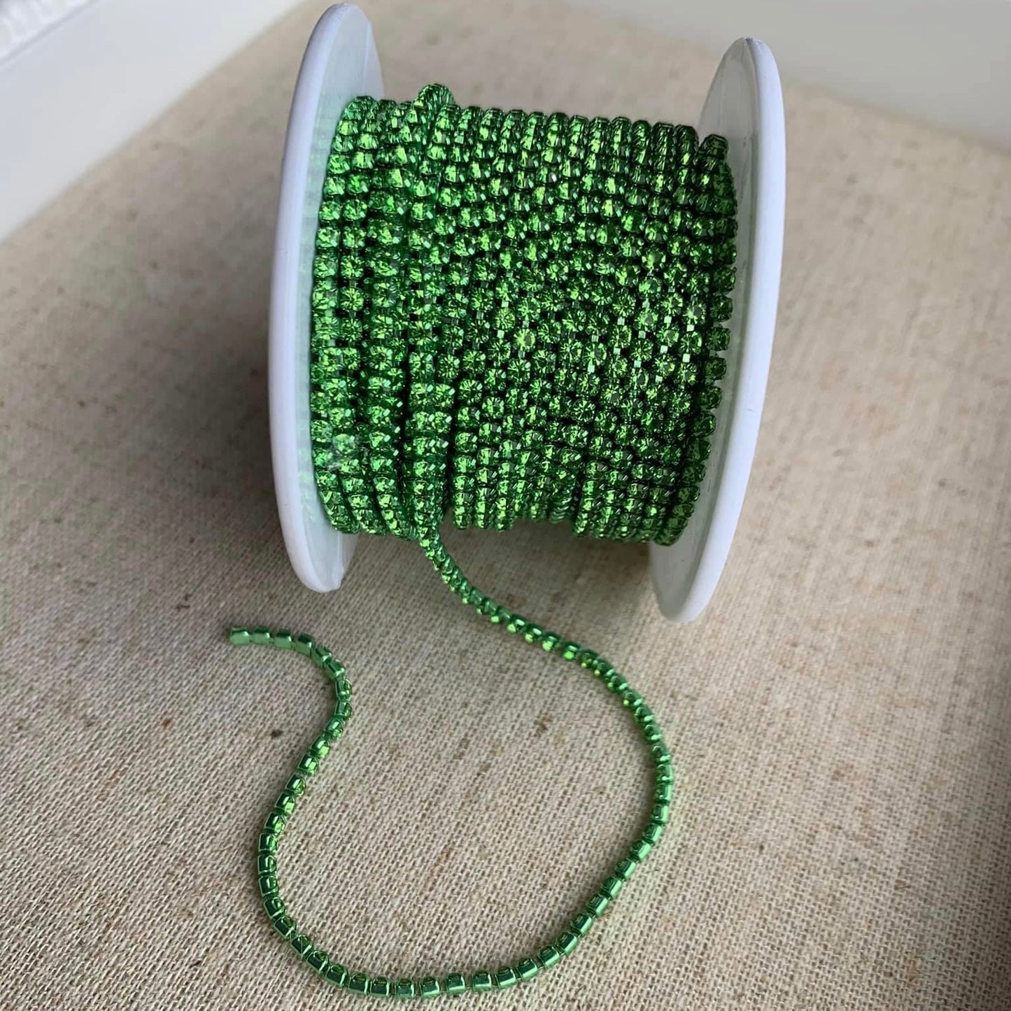1 Yard SS6 Colorful Base, Metal Rhinestone Chain Banding - See Color Options