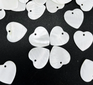 Coeurs de coquillages - 20 mm
