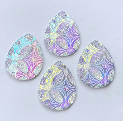 Cabochon en forme de larme blanc brillant AB - 30 x 40 mm