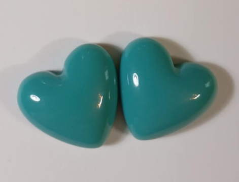 Gemmes en résine brillantes à coller en forme de cœur de 20 mm, vendues par paire - Voir les options de couleur