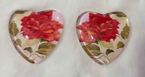 25mm Floral Heart Cabochon, Glass, Glue-on - See Color Options