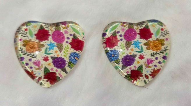 25mm Floral Heart Cabochon, Glass, Glue-on - See Color Options
