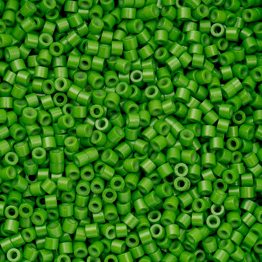 11/0 Cylin Bead, 25g Bag, Grass Green