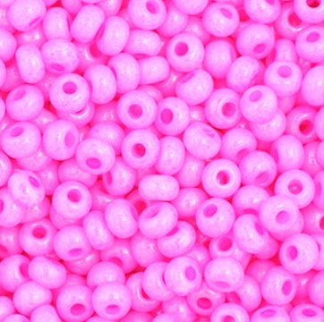 Perles de rocaille Preciosa 11/0 opaques teintées en rose