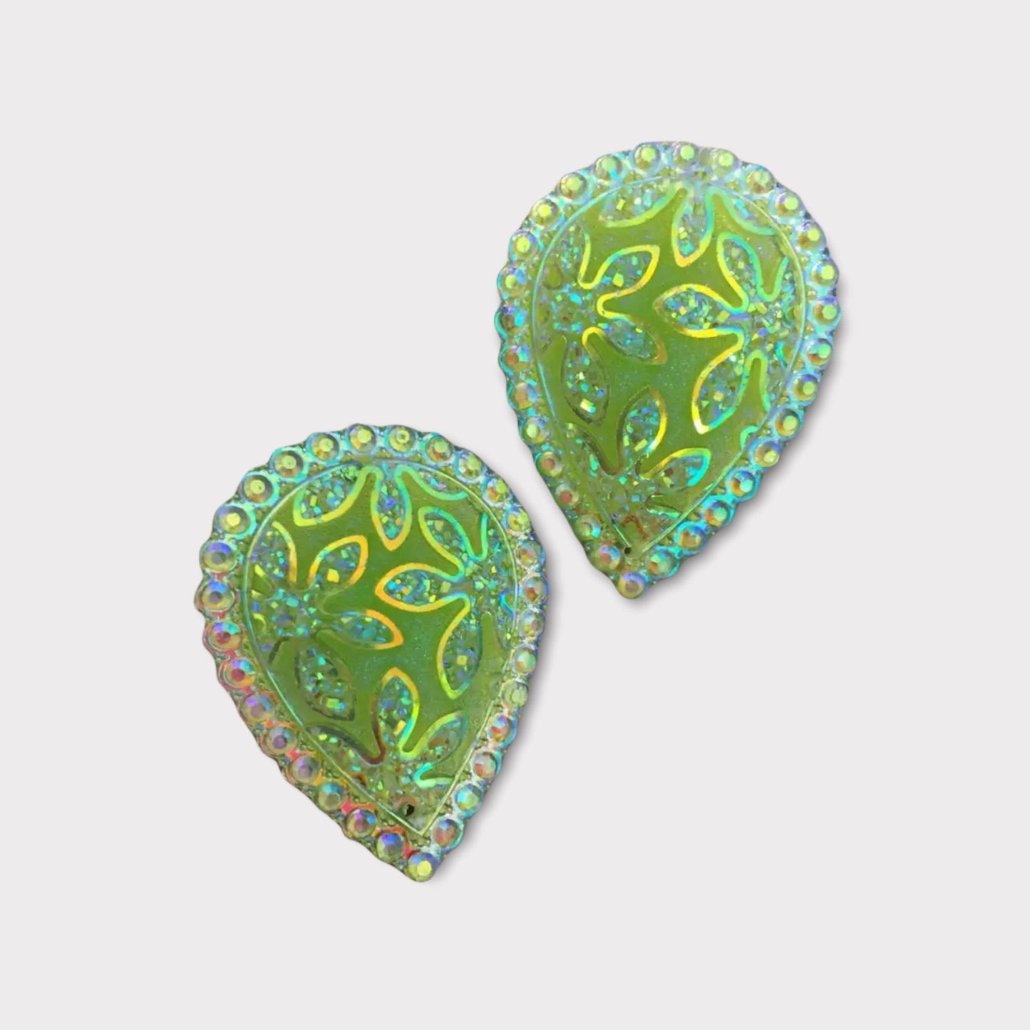 30*40 Resin Teardrop Flower AB - See Color Options