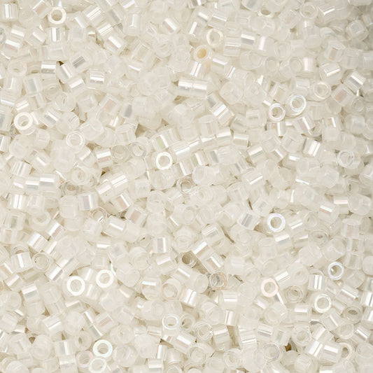 11/0 Cylin Bead, 25g Bag, Off White AB