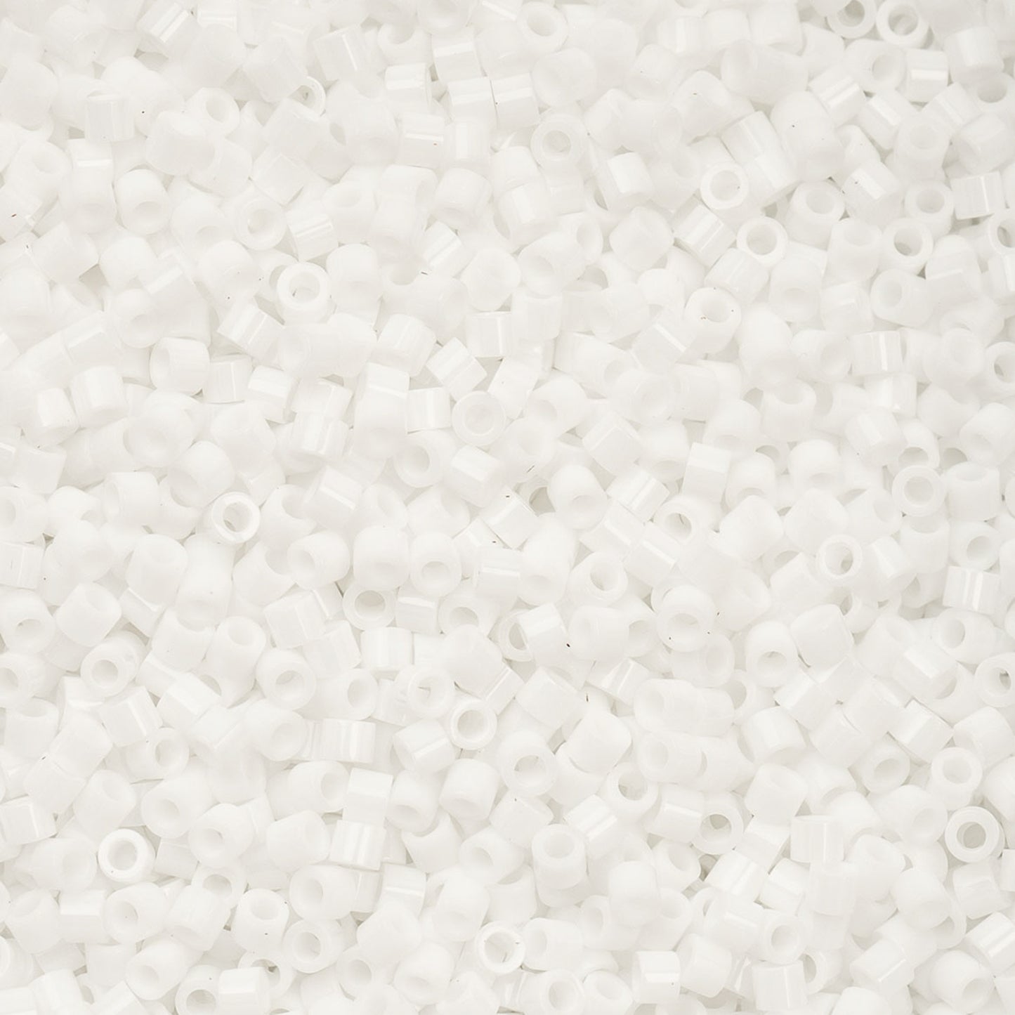 11/0 Cylin Bead, 25g Bag, Chalk White