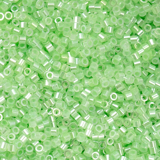 11/0 Cylin Bead, 25g Bag, Light Crystal Green Ceylon