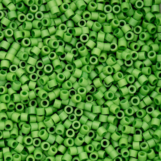 11/0 Cylin Bead, 25g Bag, Opaque Spring Green