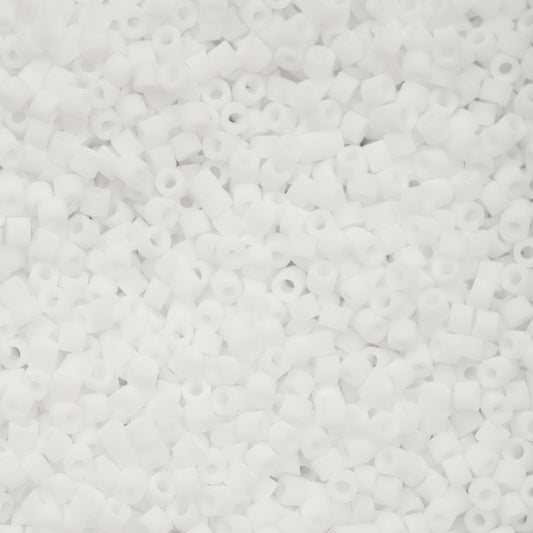 Cylin Bead 11/0 25g Bag, Matte Macaron - White