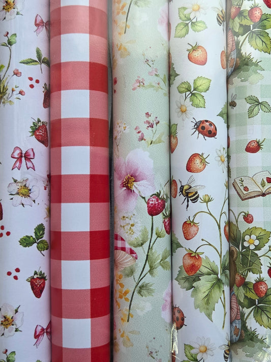 Strawberry Picnic Backing Set