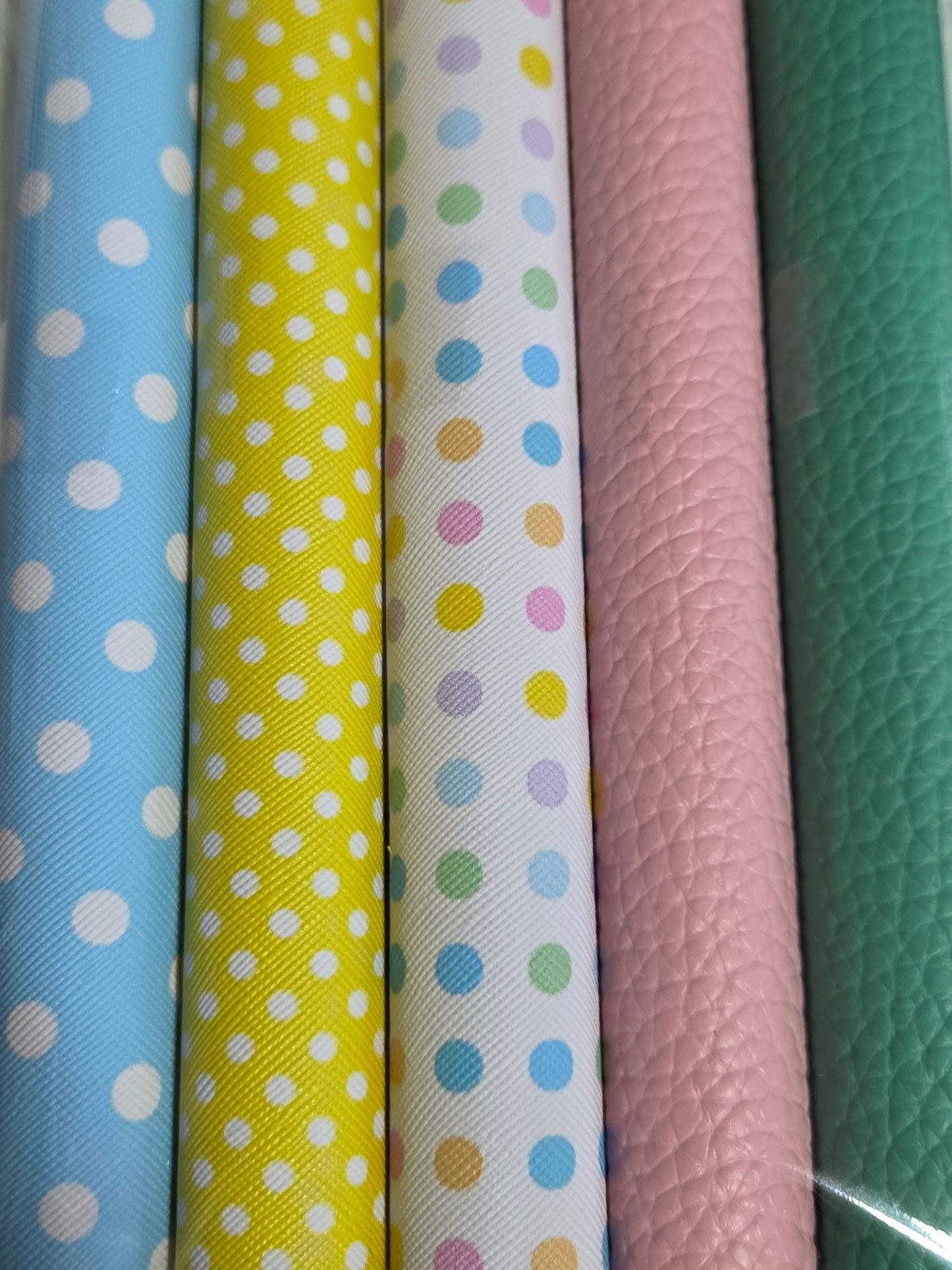 Retro Dots Backing Set